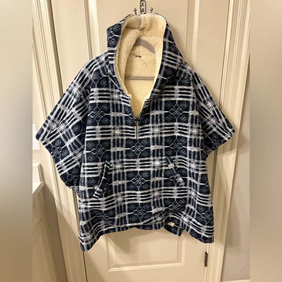 FREE PEOPLE Miss You Poncho ✌🏾🌻 - Picture 7 of 7